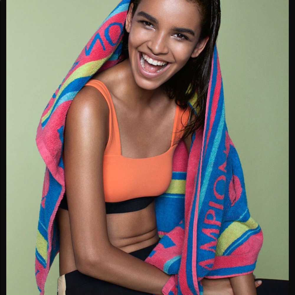 Full Court Sport Bra Top in orange BNWT